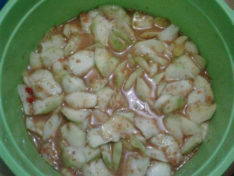 Asinan mangga bumbu kacang recipe step 5 photo