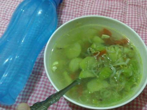 Sayur bening T2 (Timun Toge)