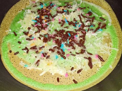 (10.2) Martabak Pandan Tipis recipe step 4 photo