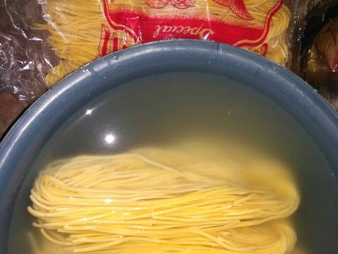 Mie jowo mie jawa ayam kuah alakadarnya recipe step 1 photo