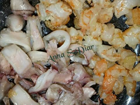 Tumis Jamur Tiram mix Cumi-Cumi & Udang