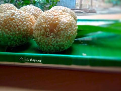 Onde-onde kopong recipe step 7 photo