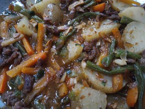 Selat Solo ber-Kuah Bistik (daging Iris) ala Benz recipe step 9 photo