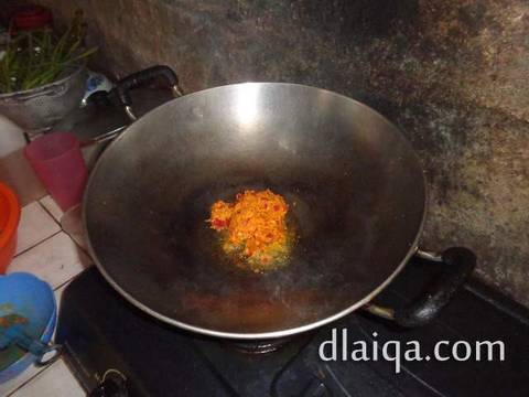 Gangan Tumis (Sup Ikan Kuah Kuning) recipe step 2 photo