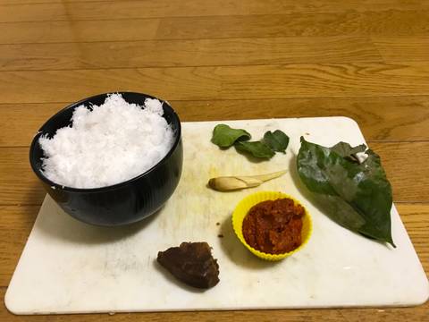 Kelapa Bumbu Urab recipe step 1 photo