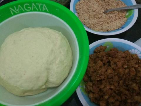 Pao Kacang Tanah dan Bakpao Ayam Kecap recipe step 4 photo