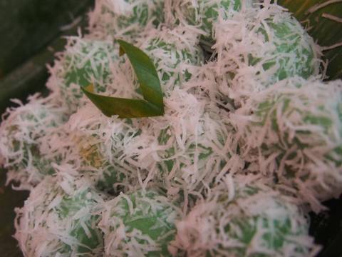 Klepon hijau #BikinRamadanBerkesan