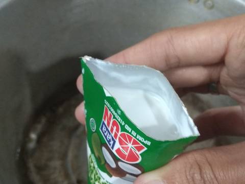 Es Kopyor dari Jelly recipe step 2 photo