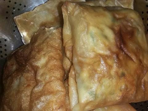 Martabak Kentang Telur Kuah Kari recipe step 2 photo