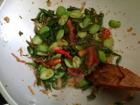 Pindang pete mantuuulll recipe step 2 photo