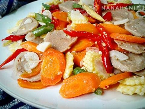 16. Tumis sayuran campur bakso #BikinRamadanBerkesan