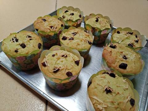 Cupcake Tape Pandan Keju recipe step 4 photo