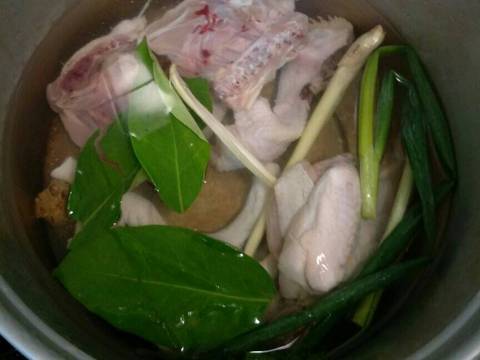 Soto kudus ayam kampung recipe step 2 photo