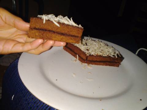 Resep Sponge Cake Kukus Selai Coklat 2 Telur Minimalis Oleh Mawar