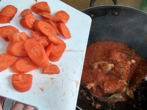 Semur Ayam Wortel Saos Itali recipe step 7 photo