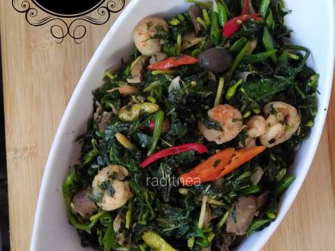 Tumis Kangkung+Daun Singkong+Kembang Kates recipe step 4 photo