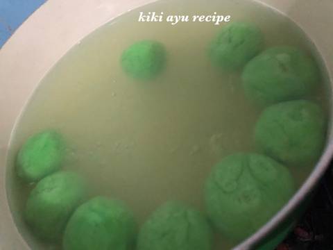 Kleci Mandi (Klepon Bugis Poci) recipe step 2 photo