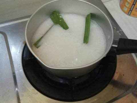 Kue Lumpang Taro recipe step 1 photo