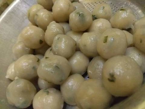 Seblak cilok telor puyuh recipe step 2 photo