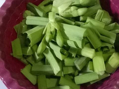 Tumis Genjer Belacan/Terasi recipe step 1 photo