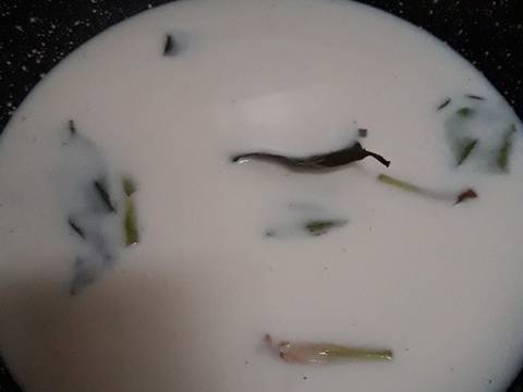 Lontong Isi Daging Sayuran recipe step 3 photo