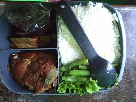 Lalapan ikan patin recipe step 5 photo