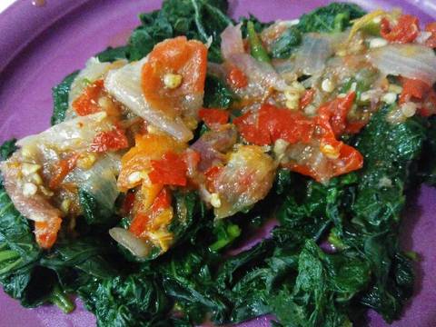 Daun telo (ubi jalar/rambat) rebus sambel bawang merah asam jawa recipe step 6 photo