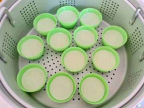 Kue Talam Tepung Beras Pandan recipe step 3 photo