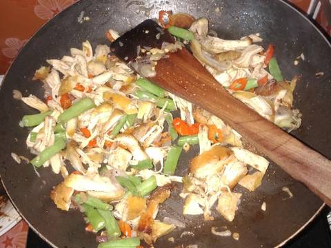 Ayam suir buncis sambel matah endeus recipe step 4 photo