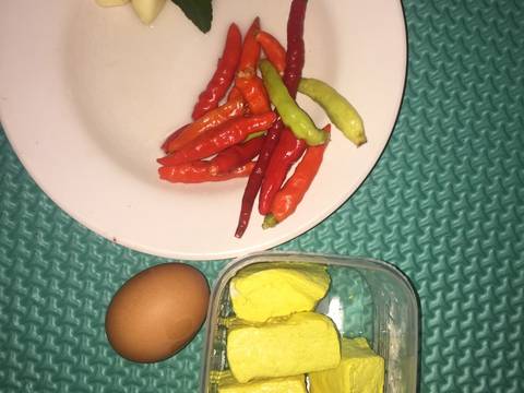 Kreasi Tahu Telur Sambal Korek Bawang recipe step 1 photo