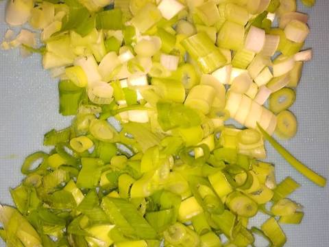 Tumis Bunga Pepaya Cakalang recipe step 4 photo