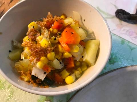 Keladi, romaine lettuce, bean sprouts recipe step 5 photo