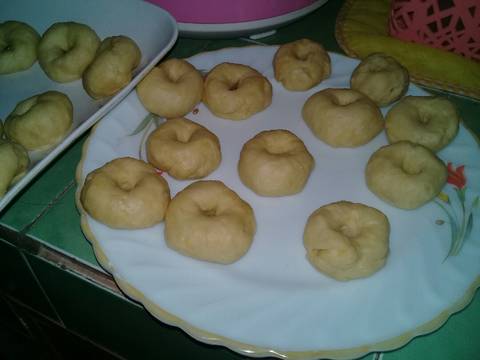  Resep  Resep  donat  goreng  empuk enak oleh Resep  Silvia 