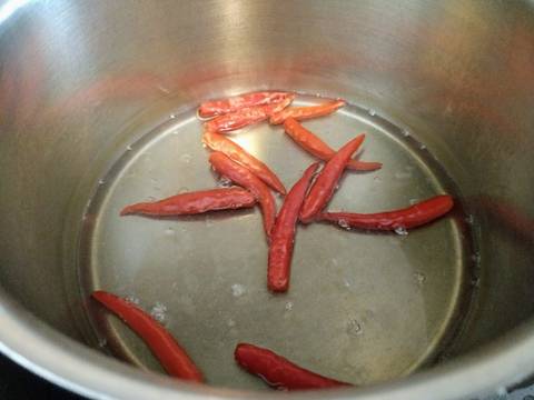 Sambal Goreng Krecek Bola-bola Daging recipe step 2 photo
