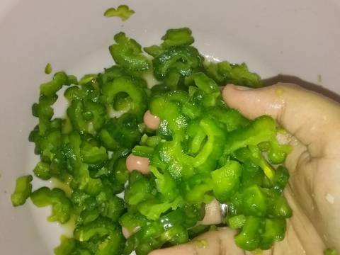Tumis pare udang belacan recipe step 1 photo
