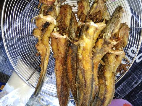 Mangut lele lombok ijo gurih pedas #BikinRamadanBerkesan recipe step 1 photo