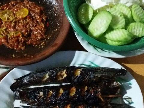 Ikan Lele Bakar Lalapan Sederhana recipe step 5 photo