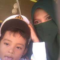 Umy Ambar Umy Ambar