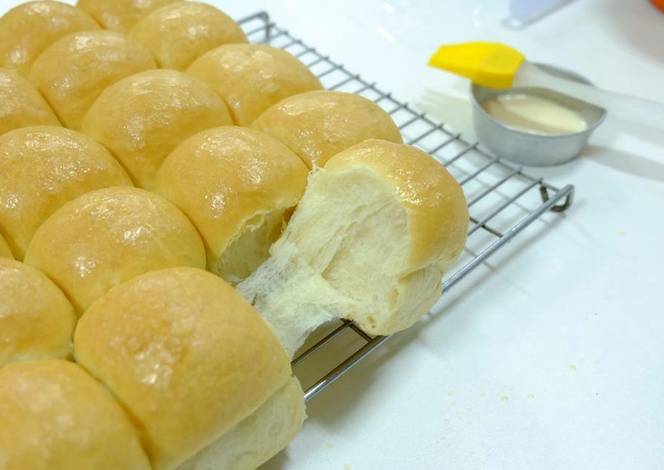 ขนมปัง