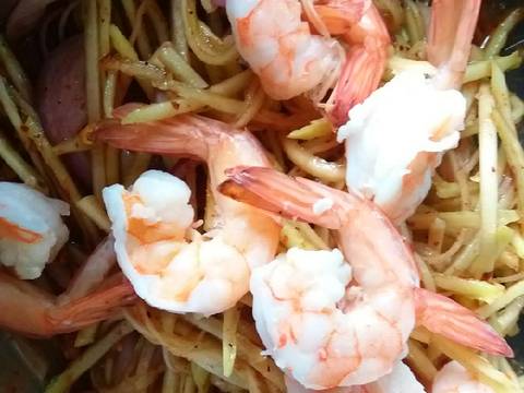 🌶ยำมะม่วงกุ้งสด🌶ฉบับเด็กหอ recipe step 3 photo