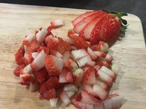นมสดสตอเบอร์รี่ recipe step 2 photo