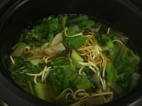 บะหมี่น้ำแบบจีนๆ(มังสวิรัติ) - ฉบับเด็กหอ recipe step 3 photo