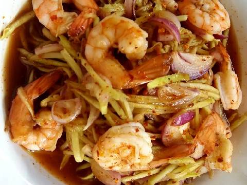 🌶ยำมะม่วงกุ้งสด🌶ฉบับเด็กหอ recipe step 4 photo