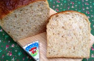 Bánh mì mật ong nguyên cám (whole wheat bread 50%)