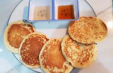 Pancake with Sagar syrup & Maple syrup
