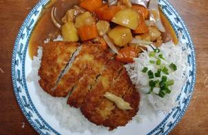 KAREI & TONKATSU (Cơm cà ri Nhật & Thịt heo chiên xù)