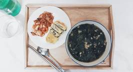 Hình ảnh món Canh Rong Biển Hàn Quốc 미역국 (Seaweed Soup) ??
