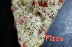 Bánh Pizza (vị xúc xích và giăm bông)
