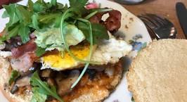 Hình ảnh món Bánh mì kẹp cho buổi sáng (nấm,trứng,thịt xông khói,đậu)