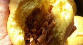Hình ảnh món Bánh mì bí đỏ nhân thịt gà khìa